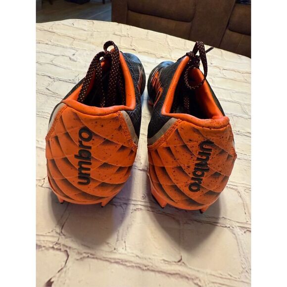 Umbro Men's Size 13 Club 3.0 Soccer Cleats Orange Black Firm Ground Multi Ground - Picture 4 of 10